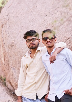 Kuldeep Kayath with friend