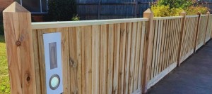 fencing contractor redlands