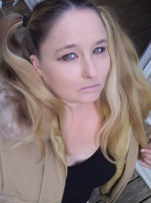 Upcoming music artist, Anna Tenney, is ready to take the world by storm with her worldwide concerts with new album 