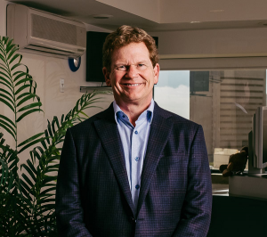 Alan R. Faulkner, MD, Ophthalmologist with Aloha Laser Vision 