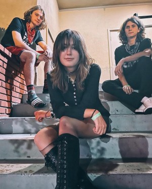 Doll Riot - Photo by Giani Esparza