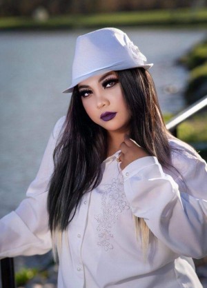 Rojen Morris -International Fashion Designer Producer 
