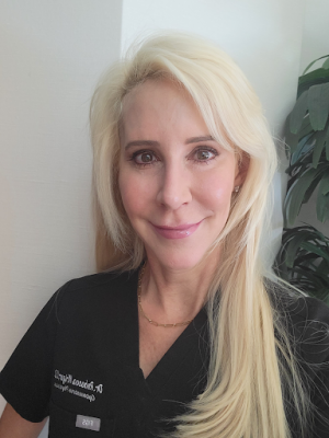 Rebecca Blacher Kriger, OD, an Optometrist with Dr. Charles Rosenthal & Associates