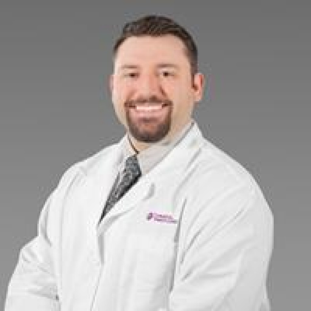 Get to know Family Physician & Sports Medicine Specialist Dr. Peter M