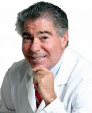 Gerald Kumin, MD, a Nephrologist with Wellness Max