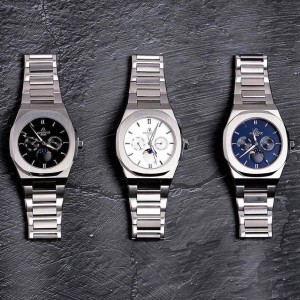 3/5 of the plain Transporter collection