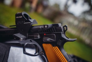 CZ 75 TSO charging handle