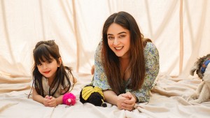 Mahhi Vij with daughter for Da Parrentico Magazine