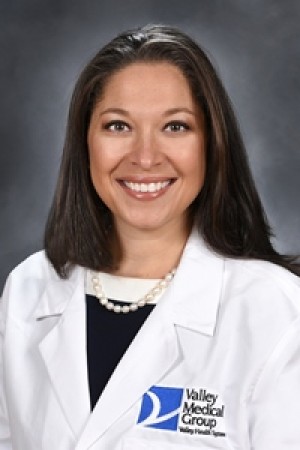 Anna Kundel, MD, FACS, an Endocrine Surgeon with Valley Medical Group