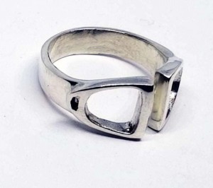 Horse Shoe Ring