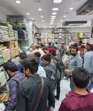 Mini Surat in Chandni chowk Delhi