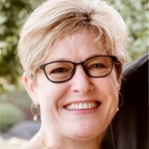 Bernie Chance, RN, MSN, FNP-BC, a Board-Certified Family Nurse Practitioner with Flow Therapy