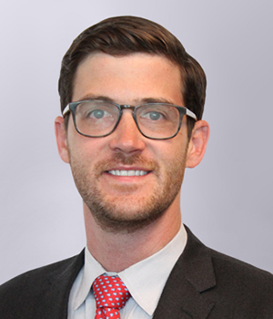 Get to know Orthopaedic Surgeon Dr. Michael Hellman, who serves patients in Lee’s Summit, Missouri.