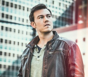 Classical and Crossover Singer John Riesen releases his new single Let There Be Light!