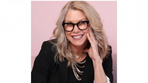Kimberly Mahr, MSC, LPC-S, NCC, CCTP, a Licensed Professional Counselor with bestdamnyou.com