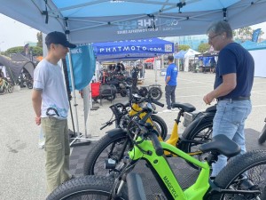 Magicycle experts at the booths