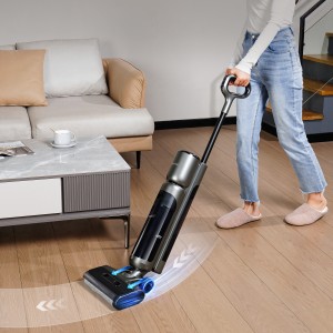 Effortless use with self-propulsion system