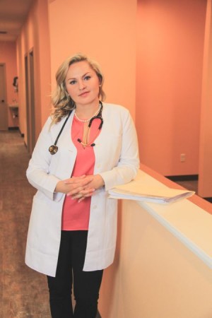 Anna Elperin, DO, Medical Aesthetics & Family Medicine Physician with Awake Health