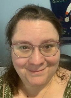 Diana Hansen, MD, Critical Care Medicine Specialist with Kaweah Health Medical Center