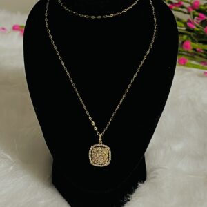 Beauty G Necklace