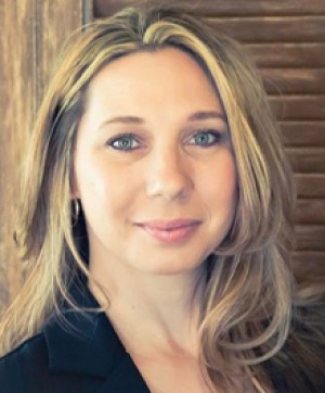 Danielle Jozsa, Recognized by BestAgents.us as a 2023 Top Agent