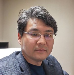 Sahng Jae Yoo, L.Ac, OMD, PhD, Holistic Acupuncturist with Holistic Healing Source