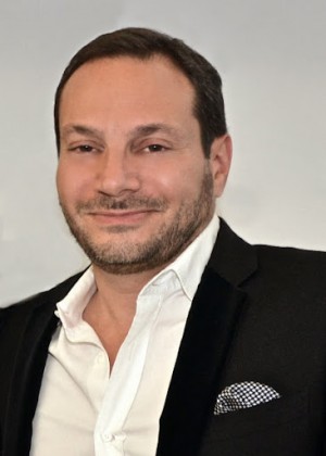 Barry L. Jacobson, DMD, FAAPD, a Pediatric Dentist with Pediatric Dentistry on Park