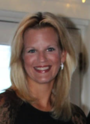 Roxana Naughton, Recognized by BestAgents.us as a 2023 Top Agent