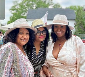Deanna Smith (Hamptons Hiatus), Yaya Reyes (ART & SOUL), and Vanessa Leggard (Hamptons Mouthpiece)