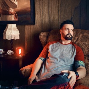 Singer-Songwriter Nick Ray