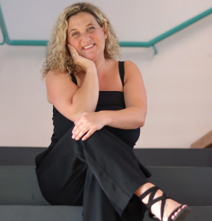 Hope E. Loyd, RDH, BSDH, MAADH, a Dental Hygienist with Stonebridge Ranch Dentistry, “Gum Goddess Podcaster” of Gums & Gossip Podcast and Guest Speaker