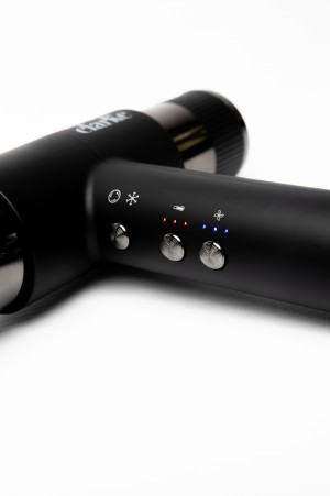 Nicky Clarke AirStyle PRO hairdryer and styler