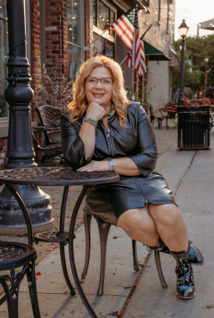 Jennifer Rygalski, Recognized by BestAgents.us as a 2023 Top Agent