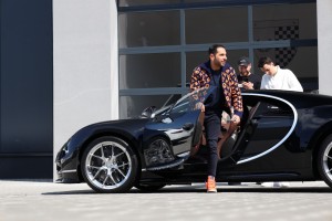 Omid Mouazzen: A Multifaceted Entrepreneur Revolutionizing the World of Luxury Cars, Real Estate, and Digital Media