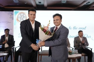 Mr Dhiraj Makkad facilitating Mr Karthik Tallam, Honorary Consul of Cambodia