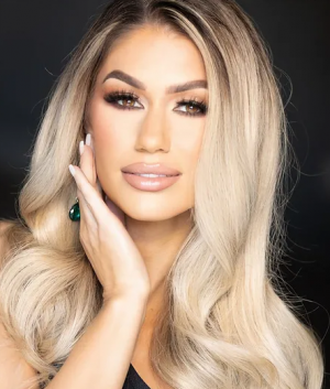 Karla Gochenour, Mrs. USA Globe 2023