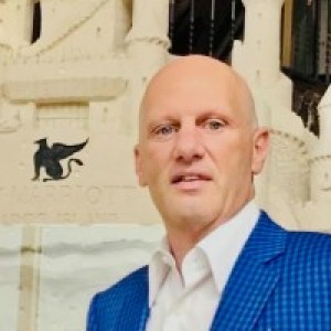 Michael Fornaro, Recognized by BestAgents.us as a 2023 Top Agent