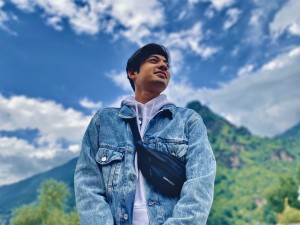 Indian music producer ‘Vaibhav Gupta’ better known as his alias ‘Aroma (IND)’ is making waves with his organic sound