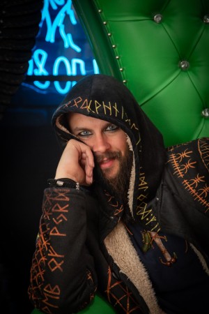 Modern_Floki