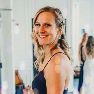 Madison Blackwood, Recognized by BestAgents.us as a 2023 Top Agent