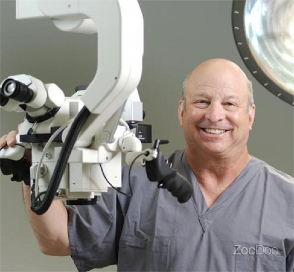 Orthopedic Surgeon, Randall Dryer, MD, Provides Services for the