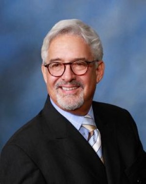 Victor M. Salcedo, MD, FACP, FCCP, a Pulmonologist with Houston Chest Internists 