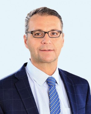 Thomas Bernik, MD, a Vascular Surgeon with Englewood Health