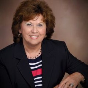 Faye Jacobson, Recognized by BestAgents.us as a 2023 Top Agent.