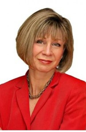 Nina Hollander, Recognized by BestAgents.us as a 2023 Top Agent