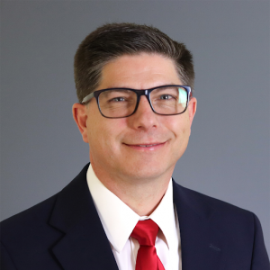 Thomas Lindley Pittman, M.S, PA-C, DFAAPA, a Certified Physician Assistant with Hinsdale Orthopaedics 