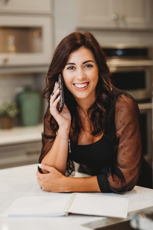 Jessica Nicole Cockrell, Recognized by BestAgents.us as a 2023 Top Agent