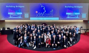 Group photo taken at CHI innovate