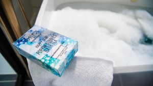 CBD-Infused Bubble Bath Teas- Muscle-relaxing CBD bath infusions