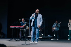 Bishop Gary Oliver & Encounter Church